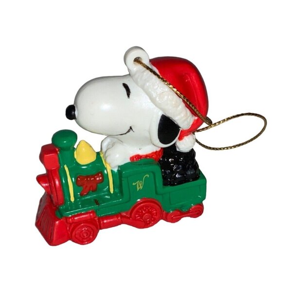 Snoopy On Train Ornament  USF Peanuts PVC Whitmans - Picture 3 of 5